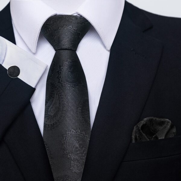 Patterned Necktie Hanky and Cufflinks Set - Image 58