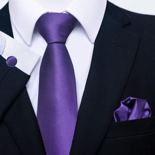 Patterned Necktie Hanky and Cufflinks Set - Image 7