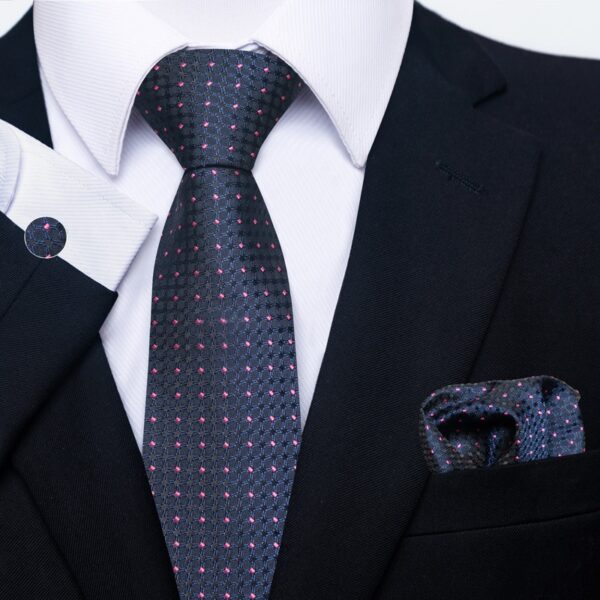 Patterned Necktie Hanky and Cufflinks Set - Image 48