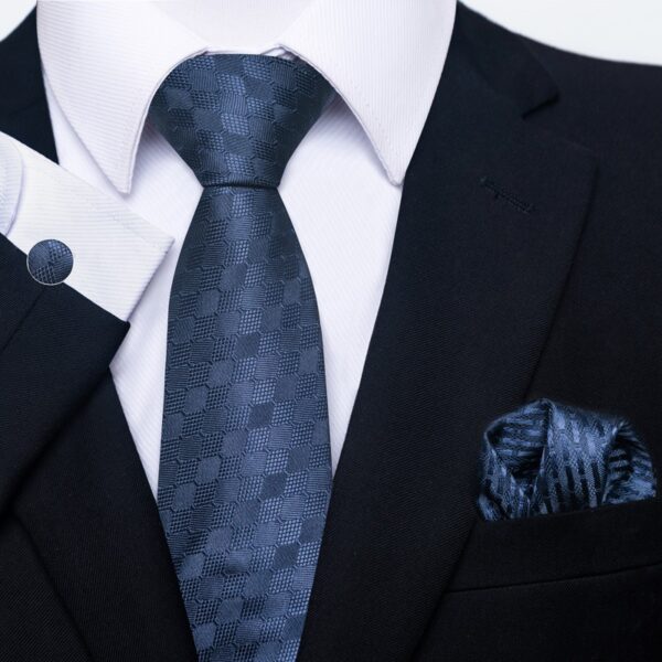 Patterned Necktie Hanky and Cufflinks Set - Image 53