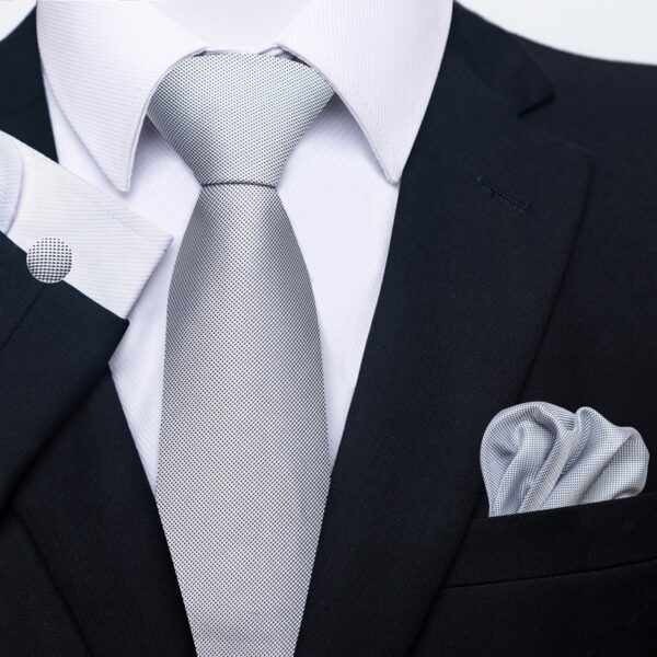 Patterned Necktie Hanky and Cufflinks Set - Image 19