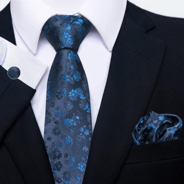 Patterned Necktie Hanky and Cufflinks Set - Image 50